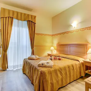 3* Hotel Byron